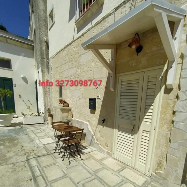 Casa Corte Della Liberta Uggiano La Chiesa Εξωτερικό φωτογραφία